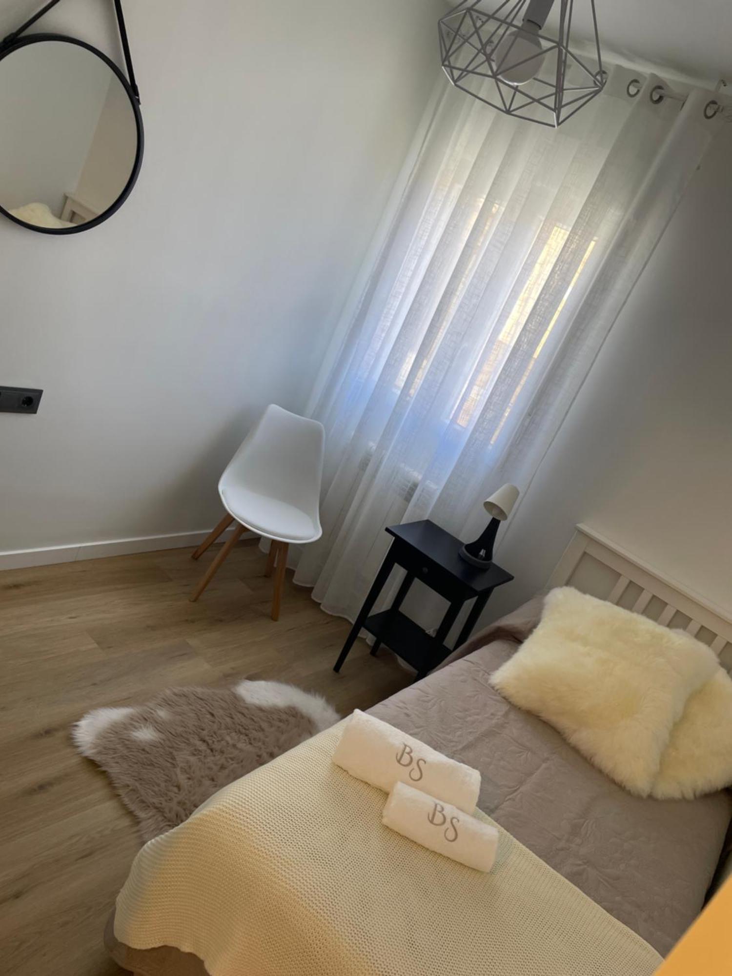 Bulevar Suite Nava de la Asuncion Kültér fotó